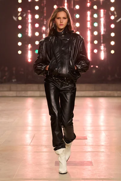 Look 2
